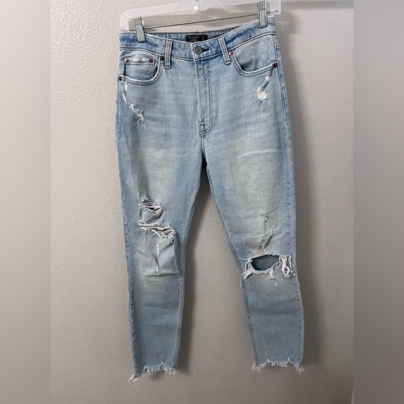 Abercrombie & Fitch Simone High Rise Slim Light Wash - Picture 1 of 4